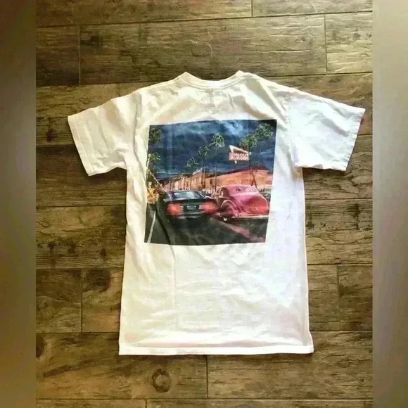 IN-N-OUT ARIZONA WHITE T-SHIRT WITH BIG CAR GRAPHIC ON THE BACK MEN SMALL - Picture 4 of 5